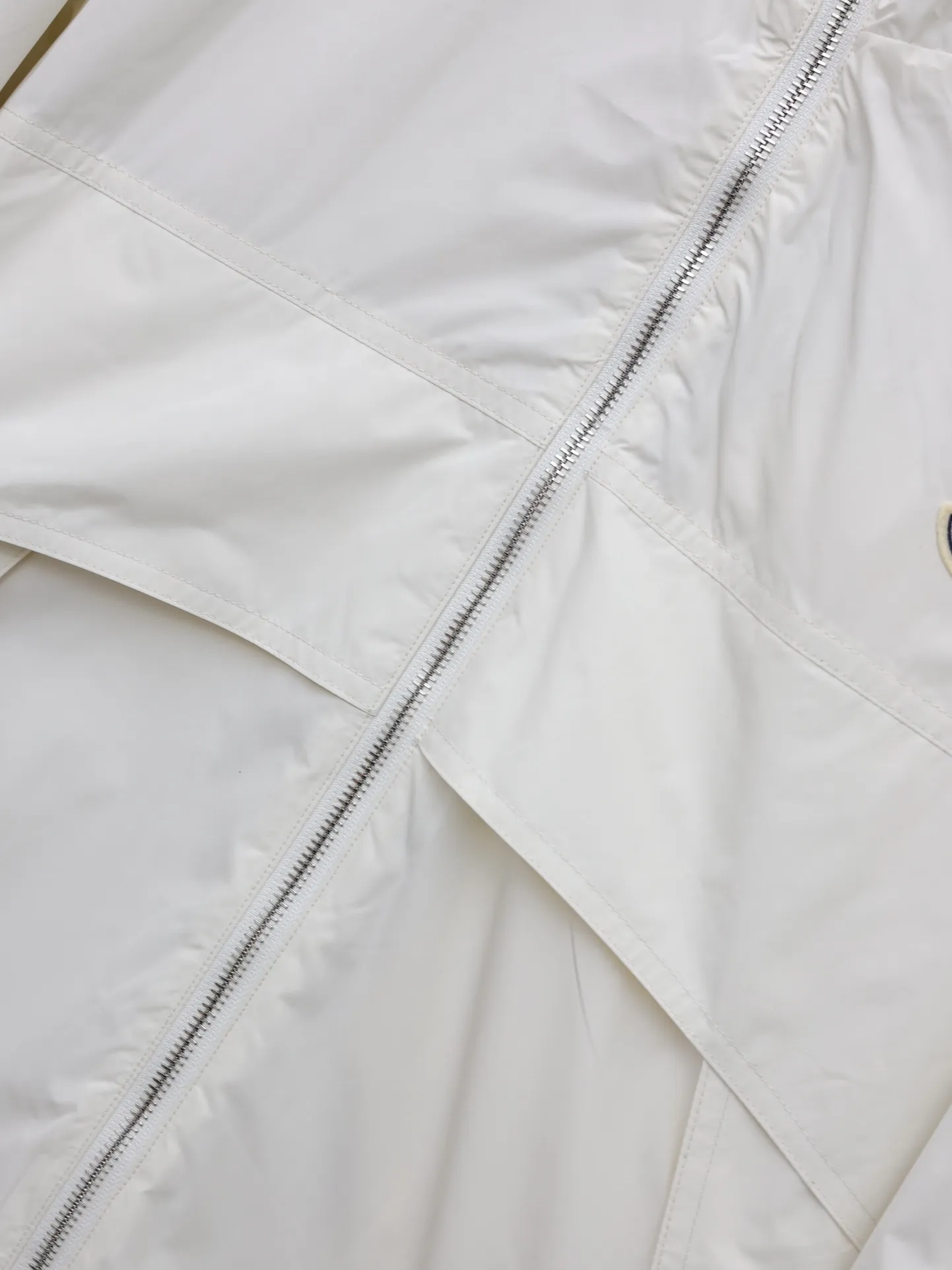 Moncle*/ 24New Arrival ，Breathable ， Premium Quality、 1:1 ， ， ， ， Moner ， 、 ， ， ， ！ Same Style， Size：1/2/3/4